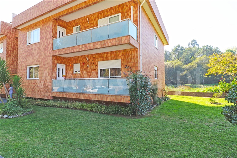 Apartamento T3 / Santa Maria da Feira, Fornos