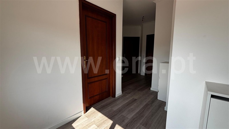 Apartamento T2 Santa Maria da Feira, Lobão, Gião, Louredo e Guisande - 1428183 - 3