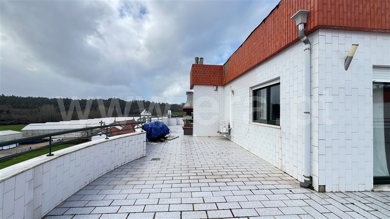 Apartamento T3 / Santa Maria da Feira, Lobão, Gião, Louredo e Guisande