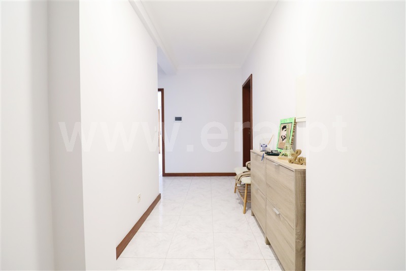 Apartamento T3 / Santa Maria da Feira, Lourosa
