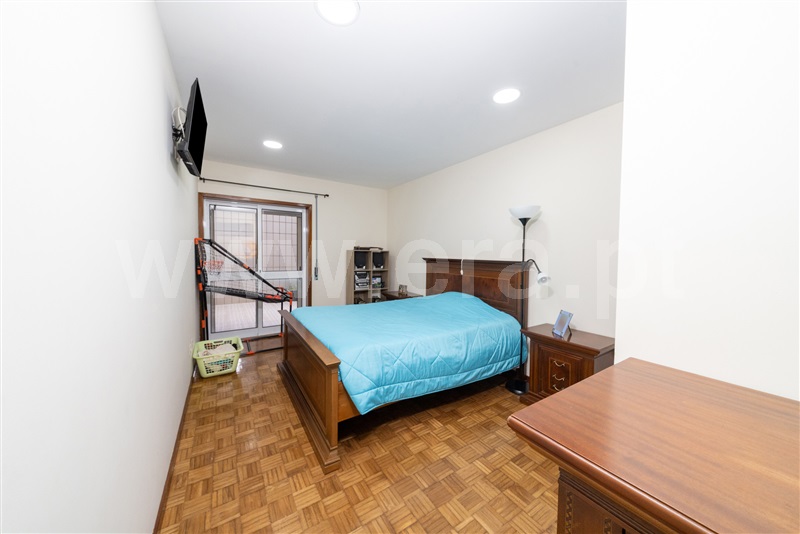 Apartamento T3 à venda em Milheirós de Poiares, Santa Maria da Feira — foto 16