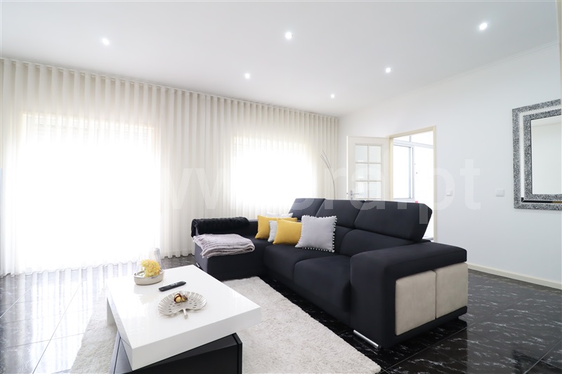 Apartamento T3 / Santa Maria da Feira, Mozelos