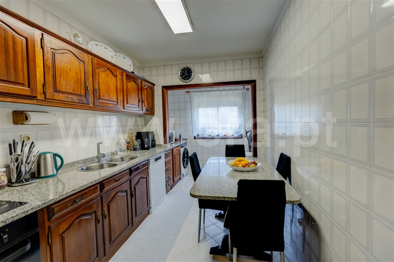 Apartamento T3 / Santa Maria da Feira, Paços de Brandão - View 4