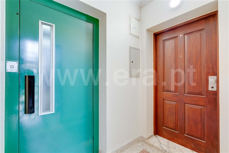 Apartamento T3 à venda em Santa Maria da Feira, Travanca, Sanfins e Espargo, Santa Maria da Feira — foto 4