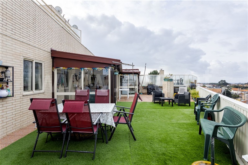 Apartamento T3 / Santa Maria da Feira, São Paio de Oleiros