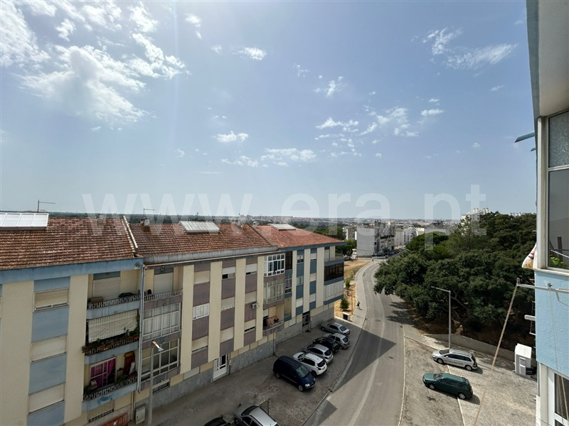 Apartamento T3 à venda em Amora, Seixal — foto 8