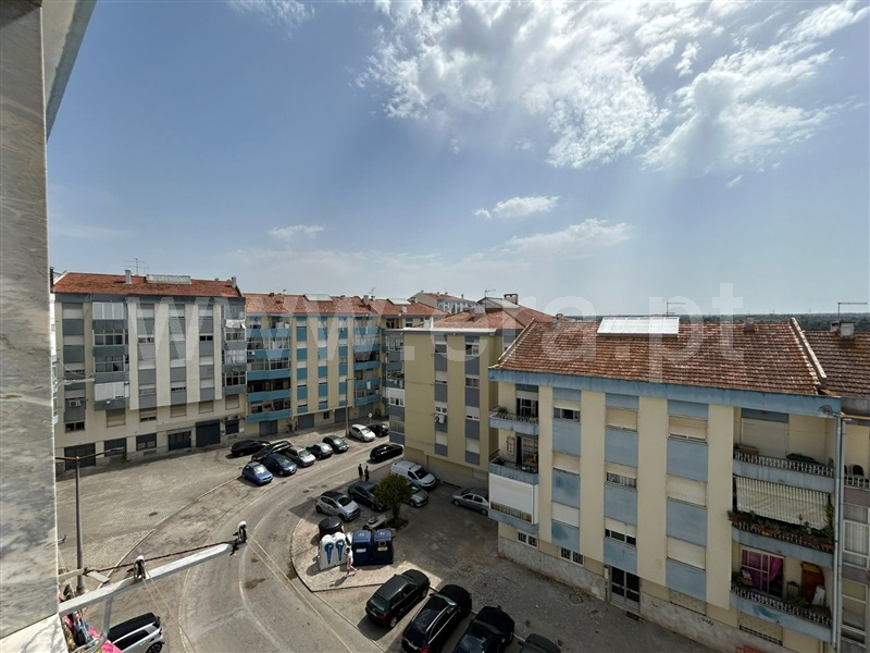 Apartamento T3 à venda em Amora, Seixal — foto 11
