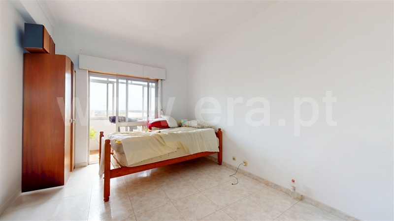 Apartamento T3 à venda em Amora, Seixal — foto 13