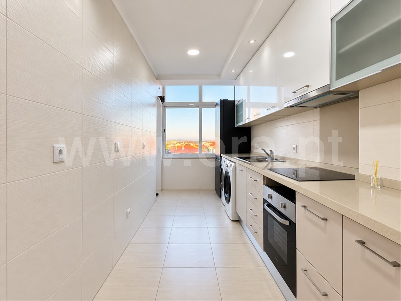 Apartamento T3 / Seixal, Amora