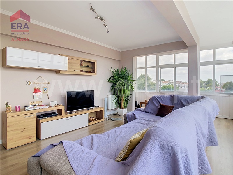 Apartamento T3 à venda em Corroios, Seixal — foto 3