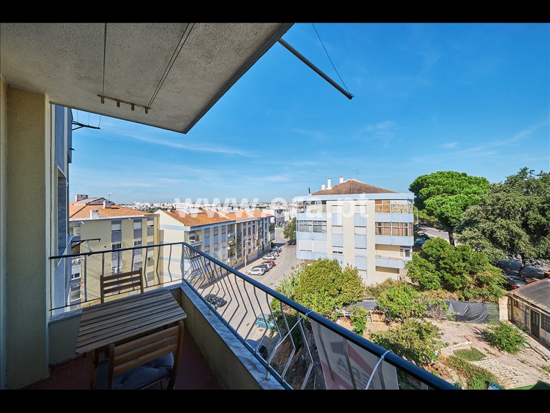 Apartamento T3 à venda em Cruz de Pau, Seixal — foto 4