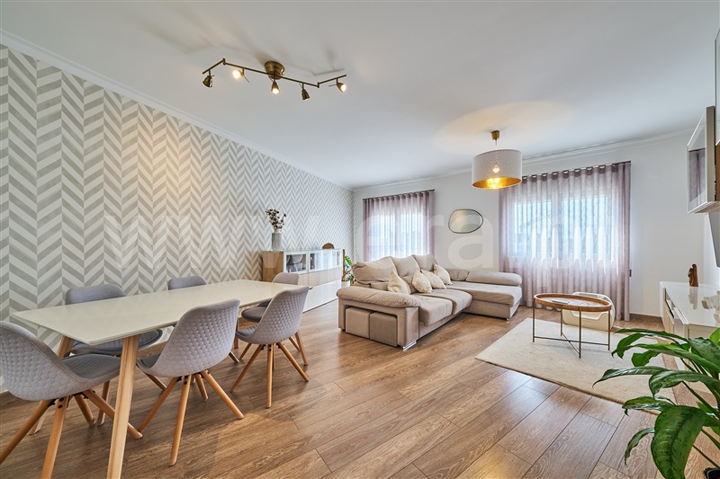 Apartamento T3 / Seixal, Santa Marta do Pinhal