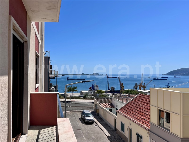 Apartamento T3 / Setúbal, Bairro Santos Nicolau