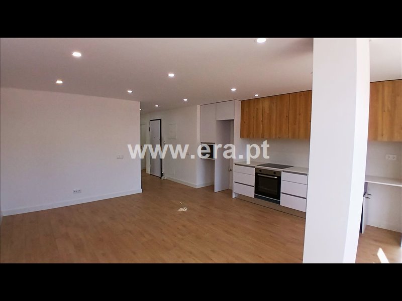 Apartamento T3 à venda em Setúbal (São Julião, Nossa Senhora da Anunciada e Santa Maria da Graça), Setúbal — foto 2
