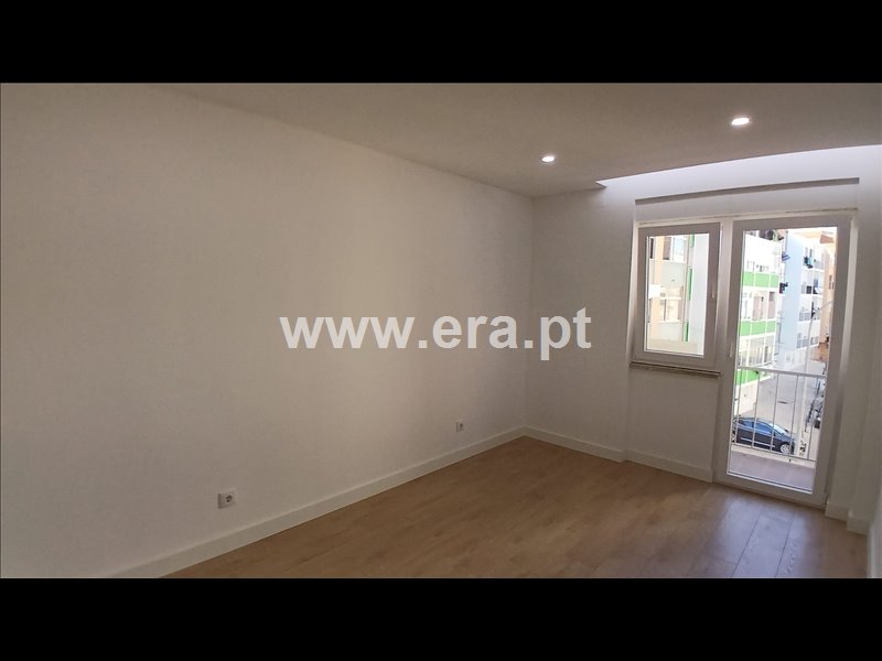 Apartamento T3 à venda em Setúbal (São Julião, Nossa Senhora da Anunciada e Santa Maria da Graça), Setúbal — foto 3