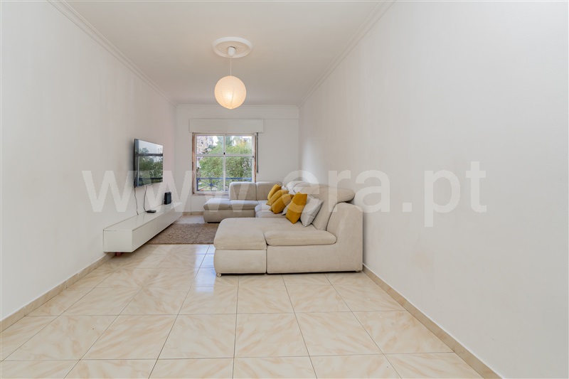Apartamento T3 / Sintra, Algueirão-Mem Martins