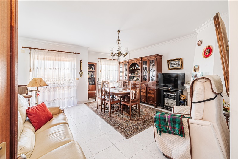Apartamento T3 / Sintra, Massamá 6ª Fase