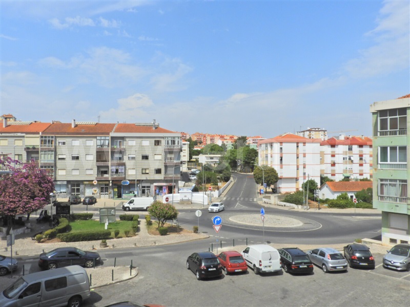 Apartamento T3 / Sintra, Massamá