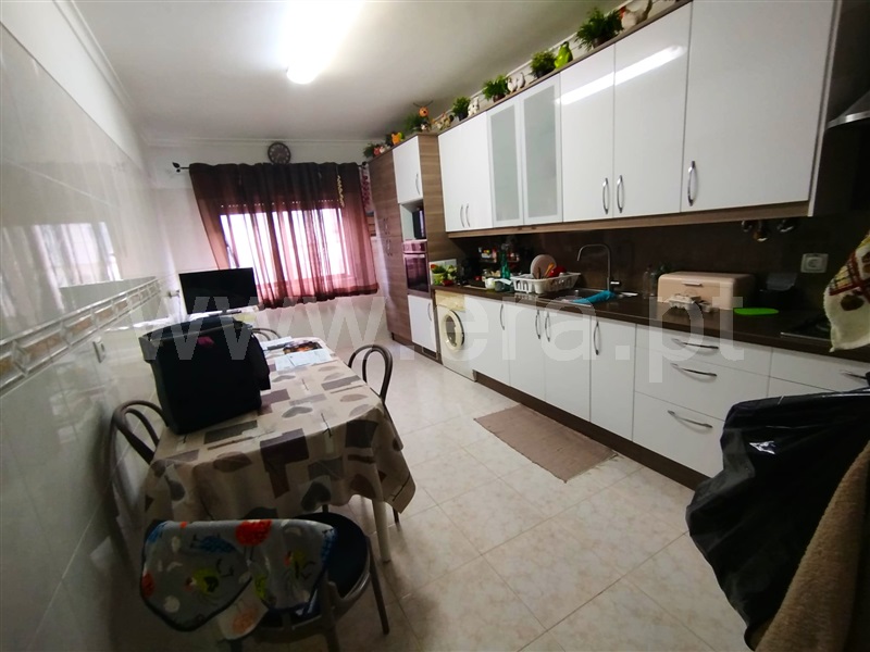 Apartamento T3 / Sintra, Monte Abraão