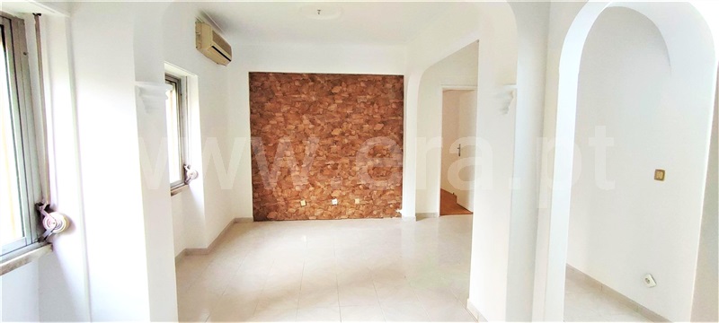 Apartamento T3 / Sintra, Monte Abraão