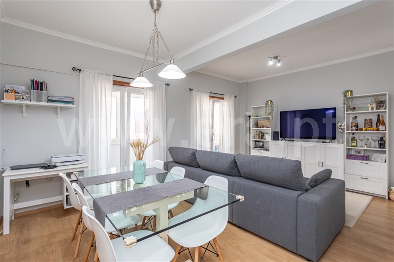 Apartamento T3 / Sintra, Monte Abraão