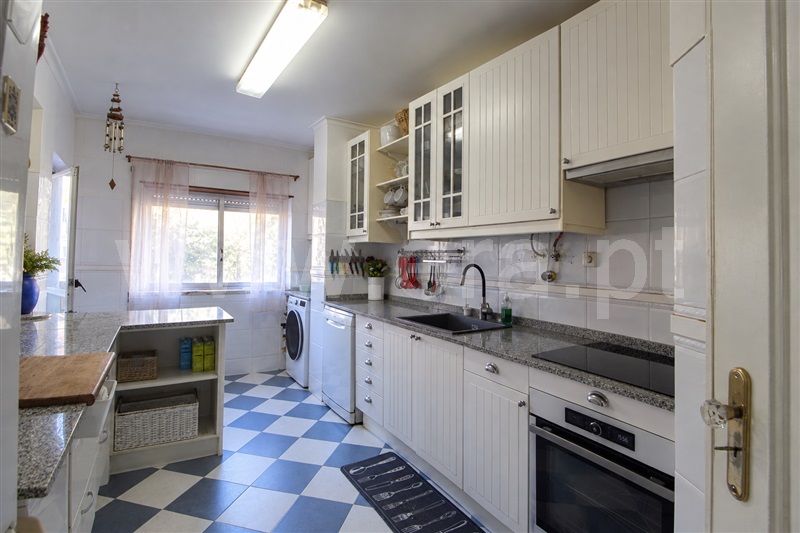 Apartamento T3 à venda em São Carlos, Sintra — foto 4