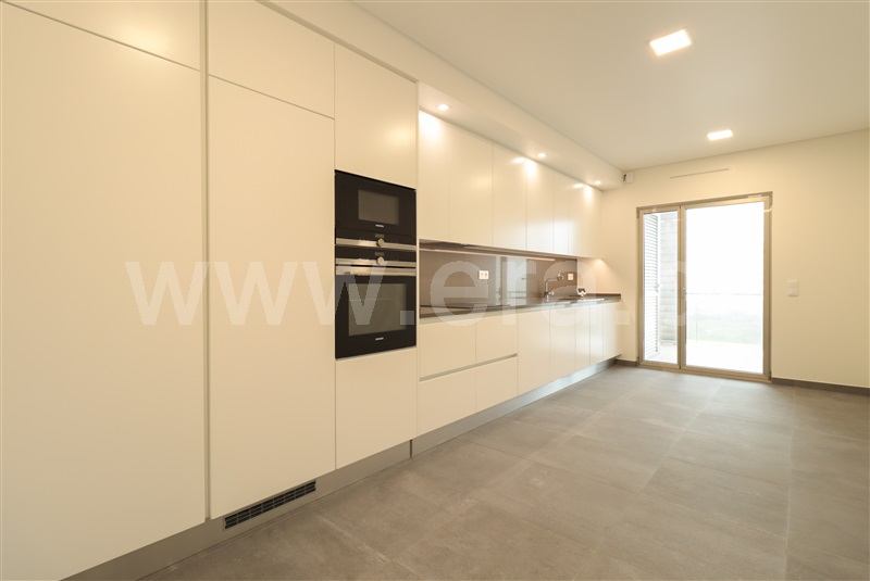 Apartamento T3 / Torres Vedras, A dos Cunhados e Maceira