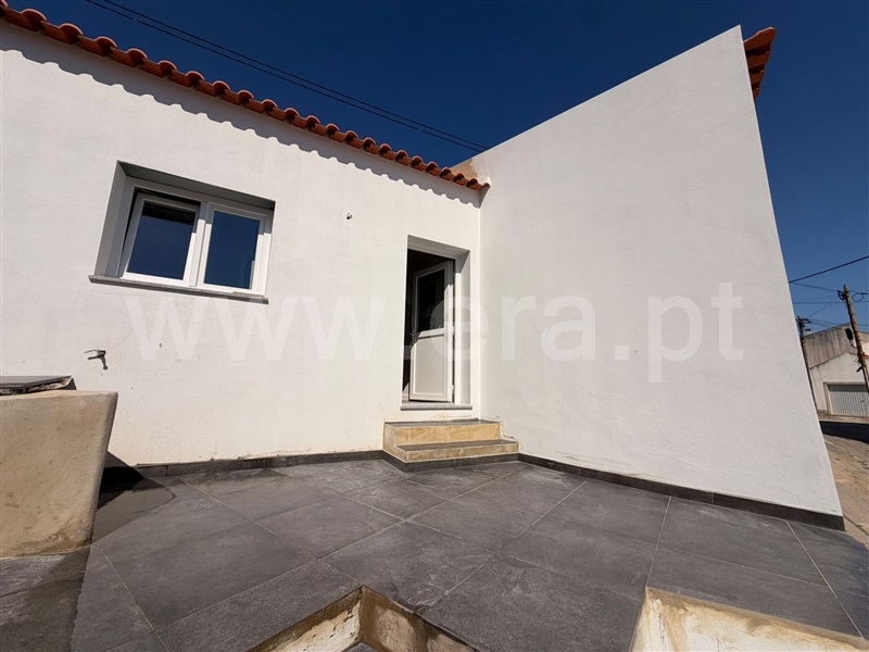 Apartamento T3 em Carvoeira e Carmões, €290.000