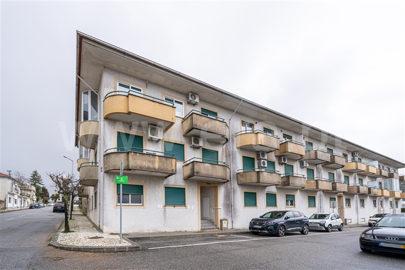Apartamento T3 / Vale de Cambra, Macieira de Cambra