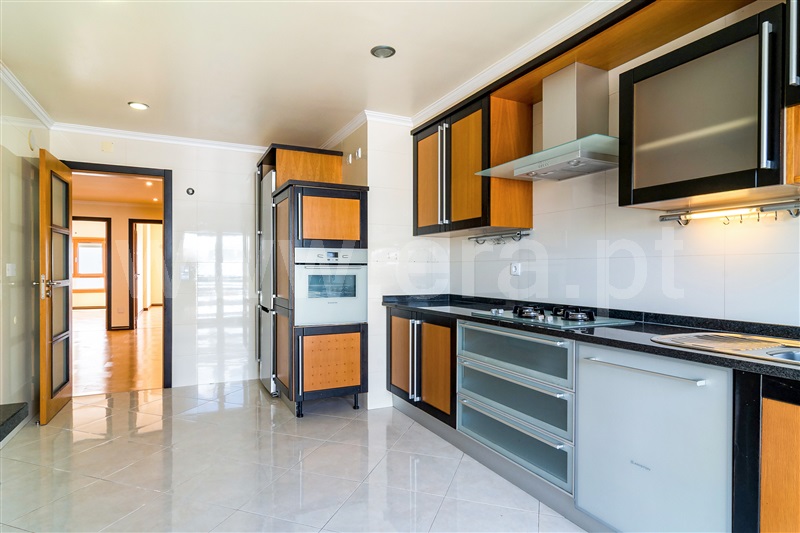 Apartamento T3 / Vila Franca de Xira, Alhandra, São João dos Montes e Calhandriz
