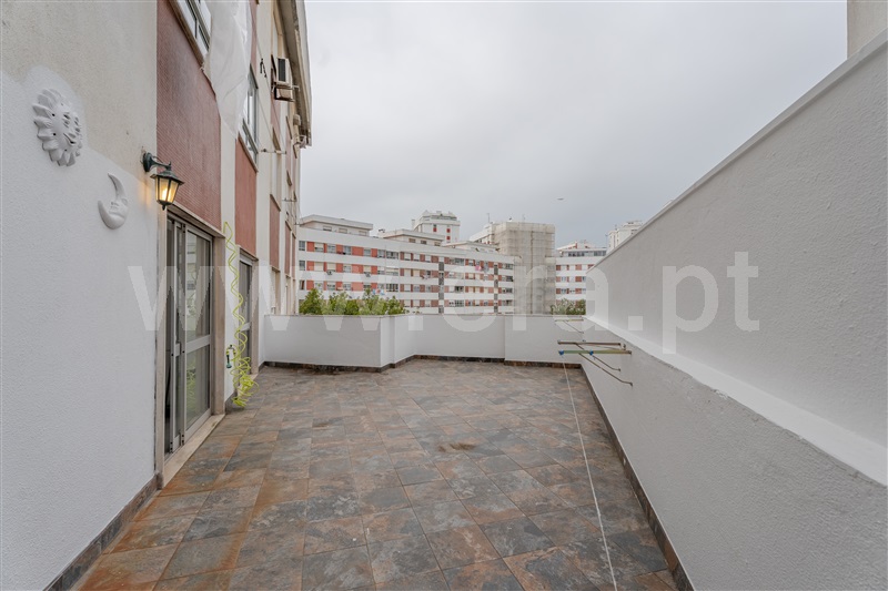 Apartamento T3 / Vila Franca de Xira, Póvoa de Santa Iria e Forte Da Casa
