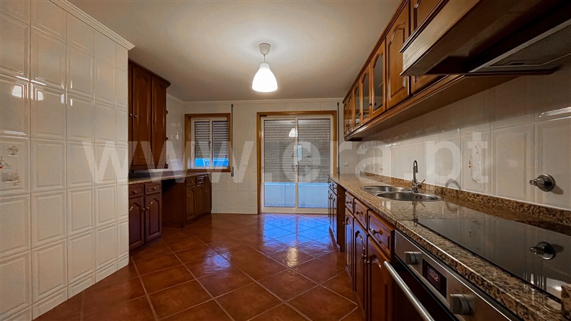 Apartamento T3 / Vila Nova de Famalicão, Joane