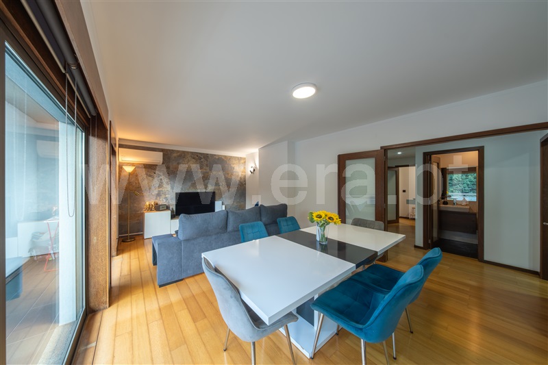 Apartamento T3 / Vila Nova de Famalicão, Oliveira (São Mateus)