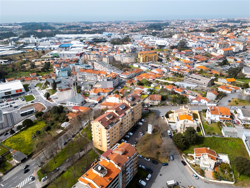 Apartamento T3 / Vila Nova de Gaia, C1 - Rechousa