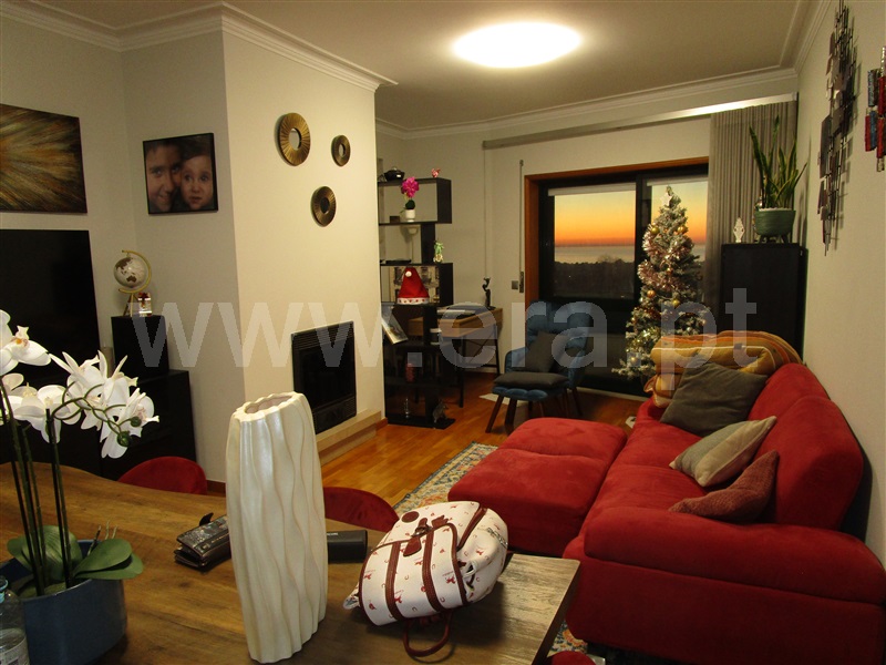 Apartamento T3 / Vila Nova de Gaia, Canidelo