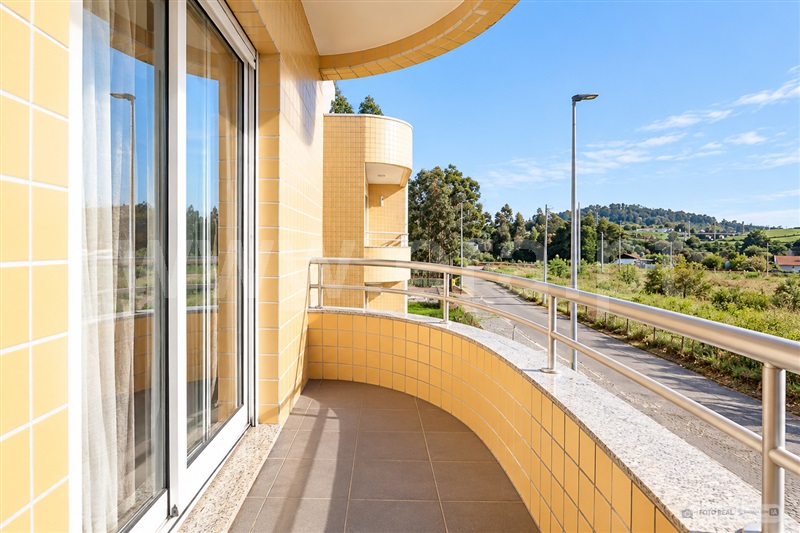 Apartamento T3 em Grijó e Sermonde, €265.000