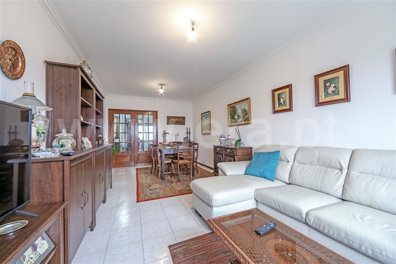 Apartamento T3 / Vila Nova de Gaia, Gulpilhares e Valadares