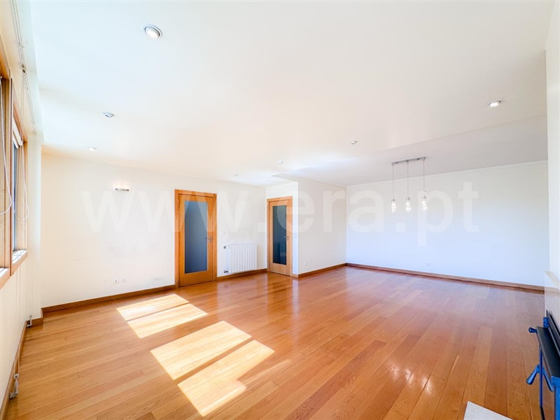 Apartamento T3 / Vila Nova de Gaia, Mafamude e Vilar do Paraíso