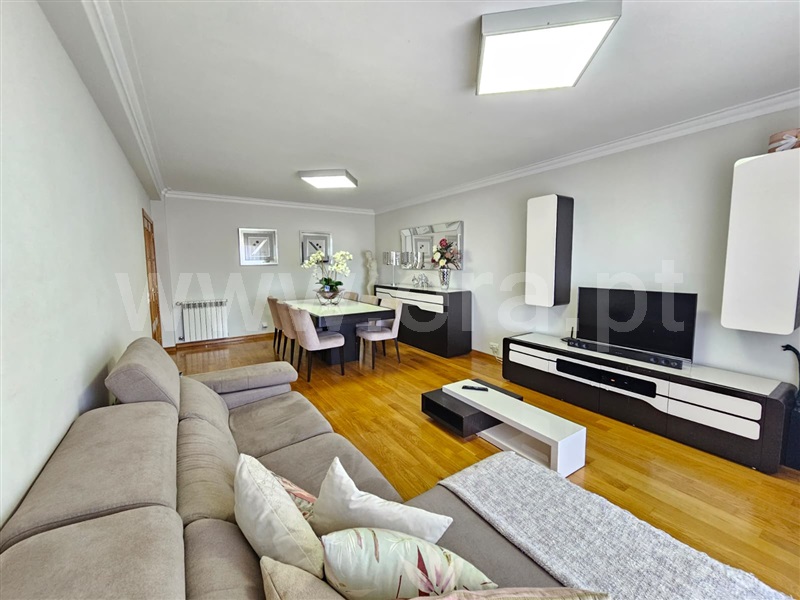 Apartamento T3 / Vila Nova de Gaia, Santa Marinha e São Pedro da Afurada