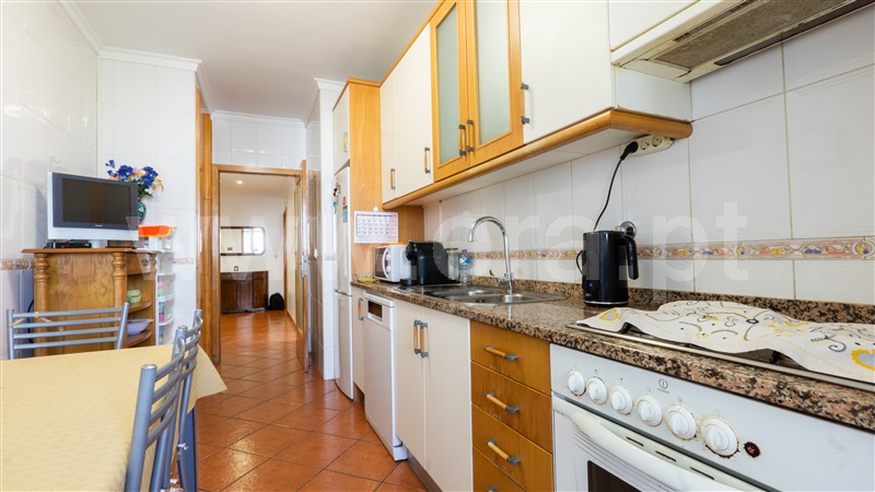 Apartamento T3 à venda em Vilar de Andorinho, Vila Nova de Gaia — foto 2