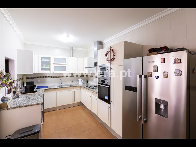 Apartamento T4 à venda em Tramagal, Abrantes — foto 6