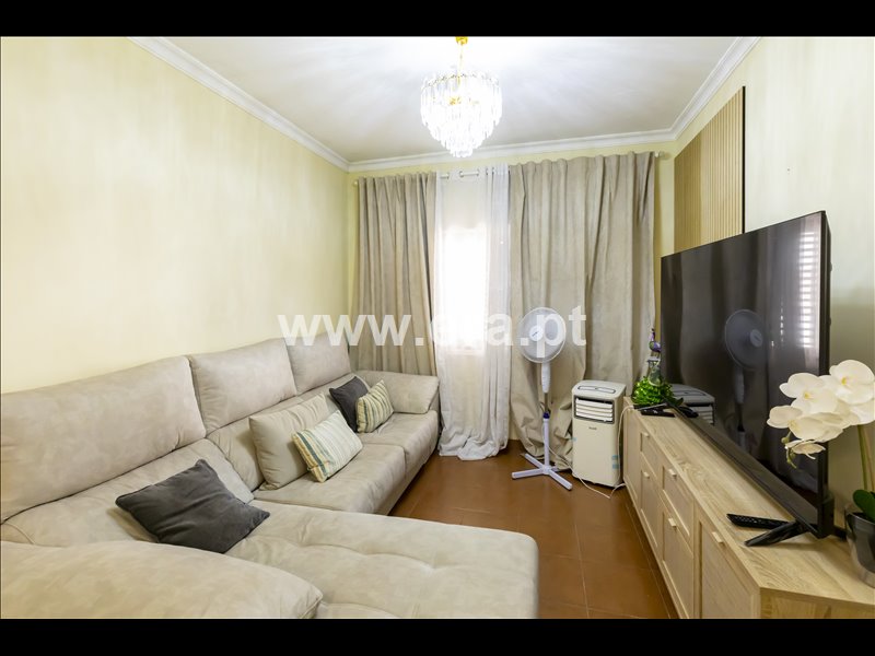 Apartamento T4 à venda em Tramagal, Abrantes — foto 2