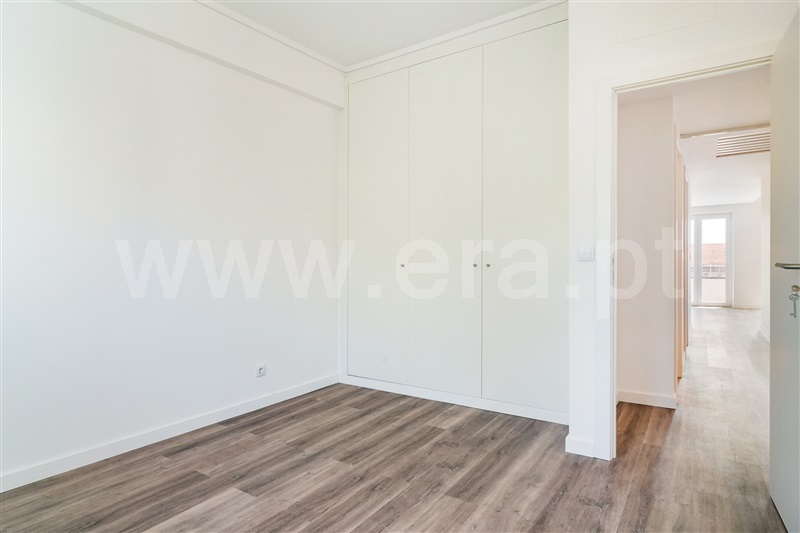 Apartamento T4 à venda em Almada, Cova da Piedade, Pragal e Cacilhas, Almada — foto 11