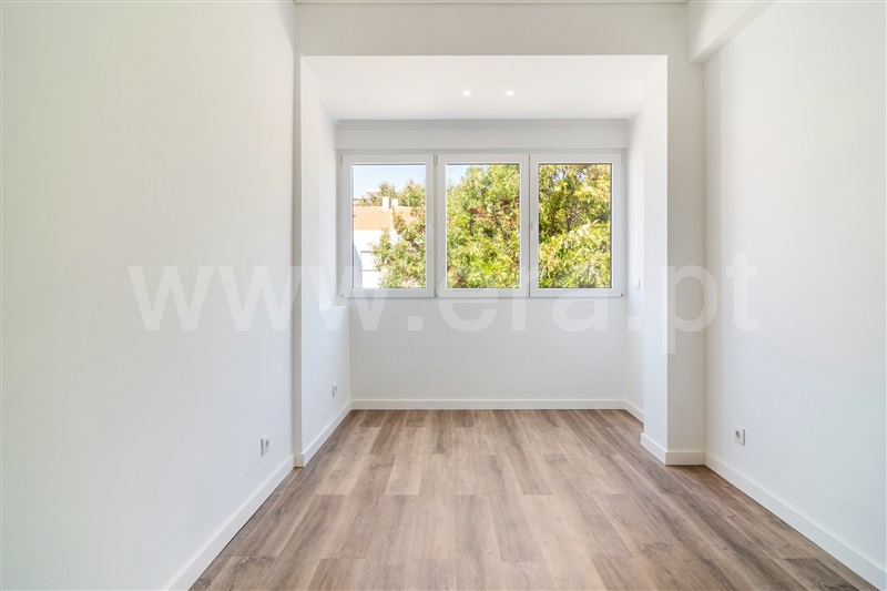 Apartamento T4 à venda em Almada, Cova da Piedade, Pragal e Cacilhas, Almada — foto 12