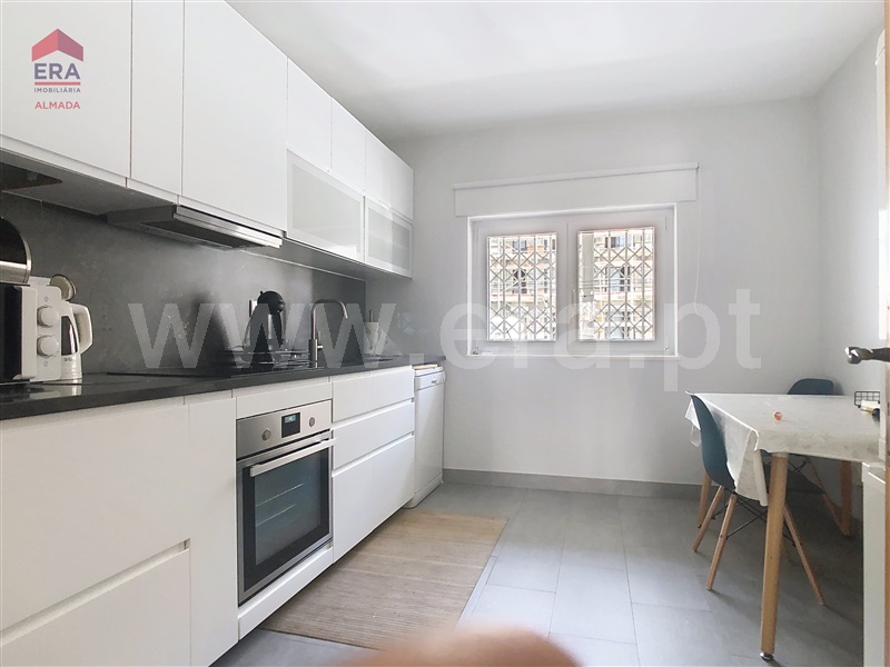 Apartamento T4 à venda em Caparica e Trafaria, Almada — foto 3
