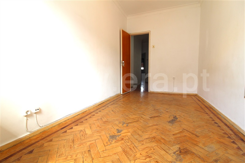Apartamento T4 Almada, Laranjeiro - 1505509 - 17