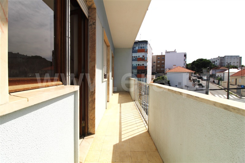 Apartamento T4 Almada, Laranjeiro - 1505509 - 23