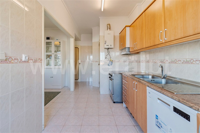 Apartamento T4 à venda em Laranjeiro, Almada — foto 6