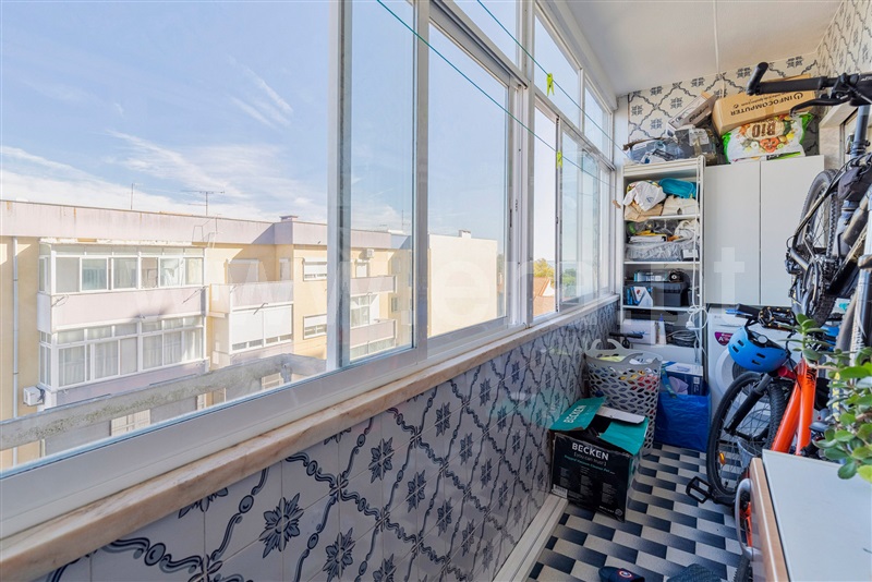 Apartamento T4 à venda em Laranjeiro, Almada — foto 8