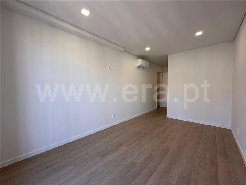 Apartamento T4 com Novo Amadora, Águas Livres - 1483593 - 18